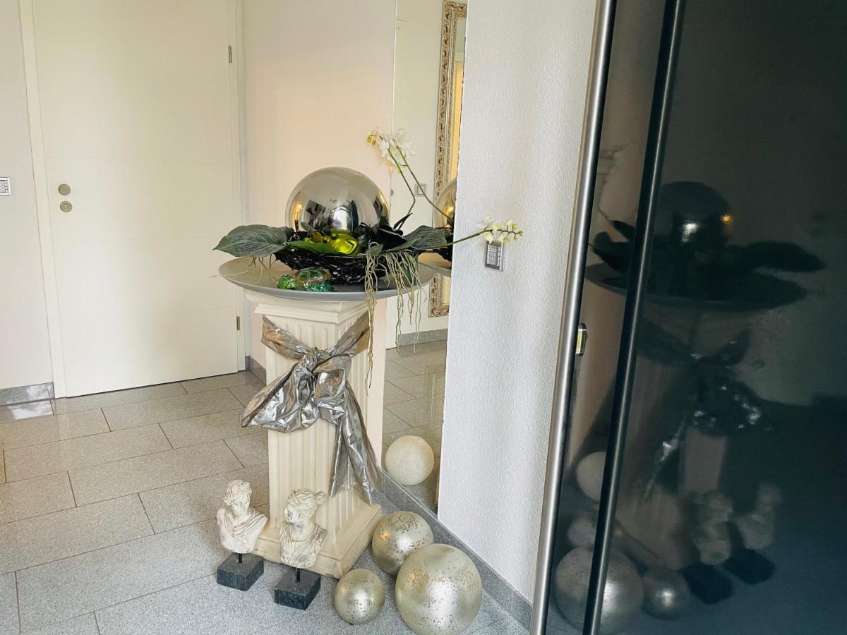 Limes Apartment -Uebernachten Am Limes- Rainau Eksteriør bilde
