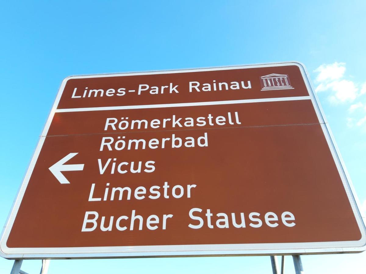 Limes Apartment -Uebernachten Am Limes- Rainau Eksteriør bilde