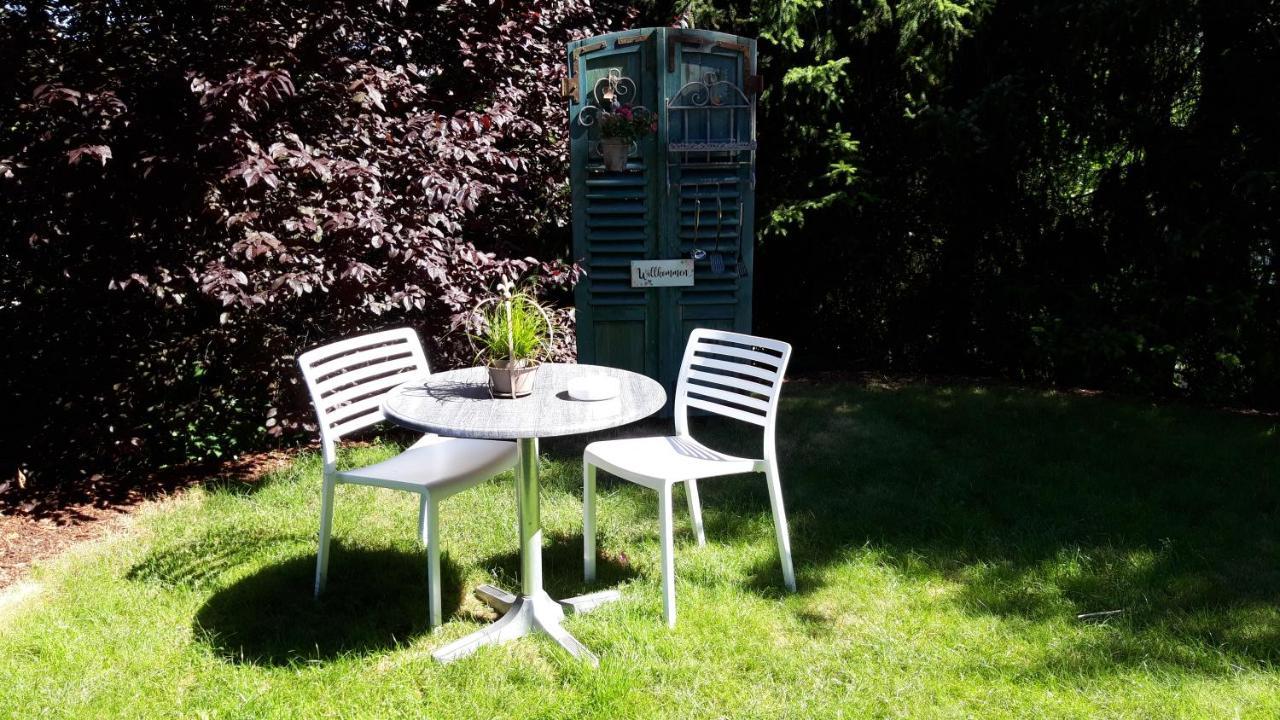 Limes Apartment -Uebernachten Am Limes- Rainau Eksteriør bilde